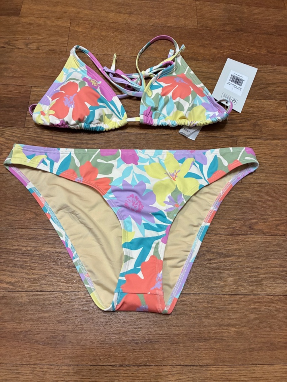 Women’s Floral Triangle Bikini Set Size Large NWT